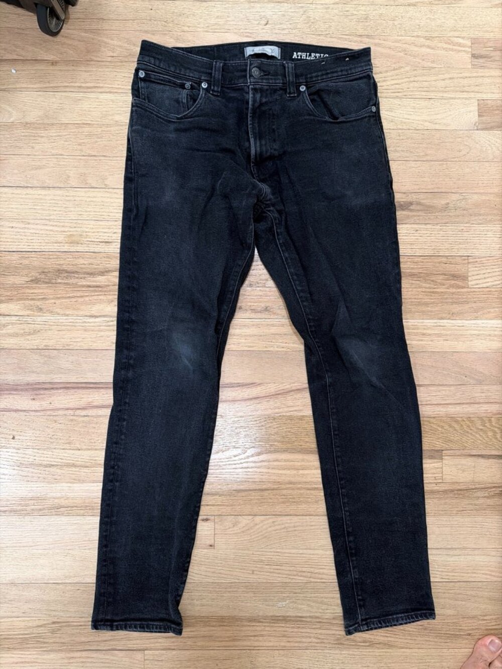 Madewell Athletic Slim Jeans Mens 32x32 Black Faded